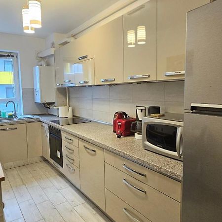 T&M Apartment Brasov Exterior photo